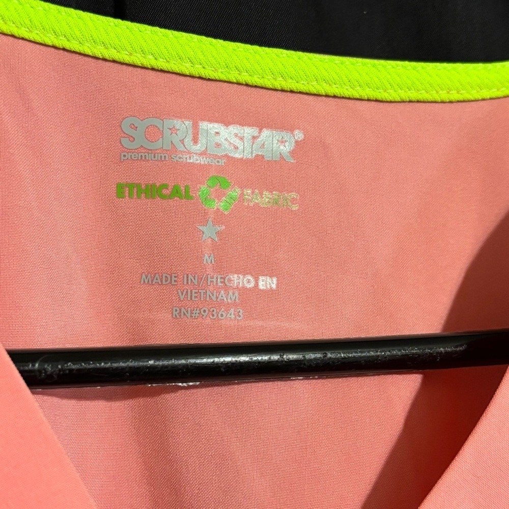 ScrubStar New Short Sleeve Scrub Top SZ M - Picture 2 of 6